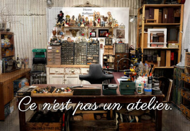 VR and the Approach of Hyperreality